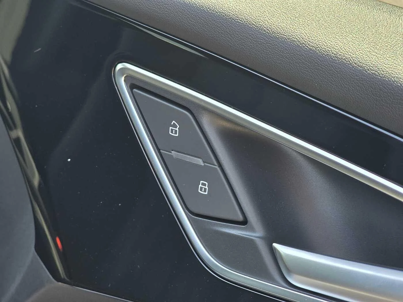 Audi-Q4 Sportback e-tron-image-41