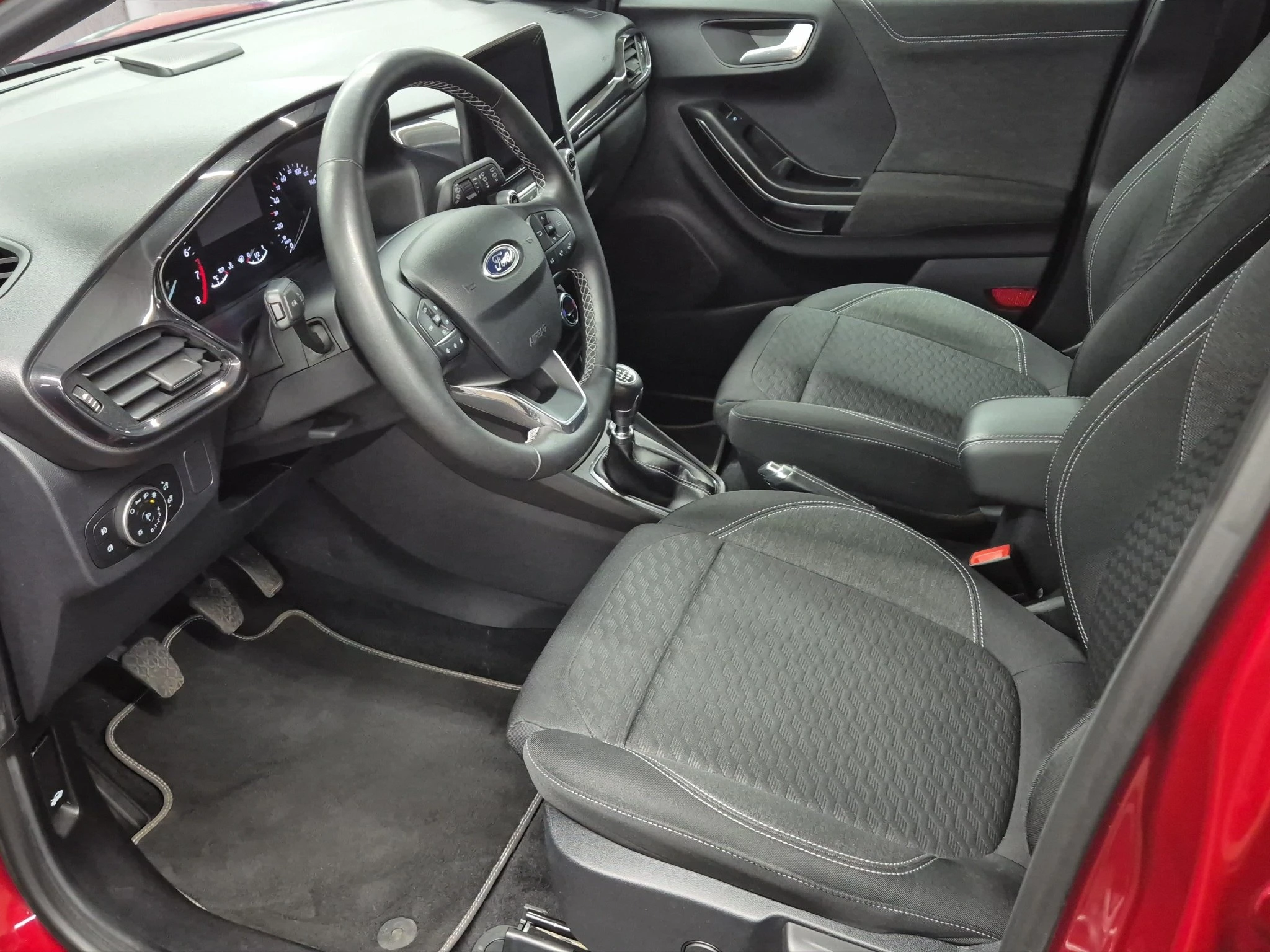 Ford-Puma-image-9