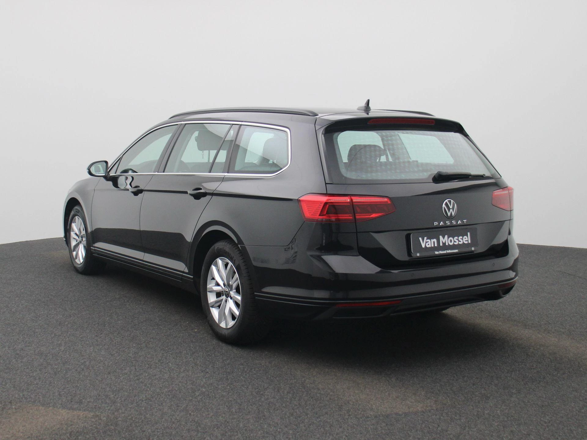 Volkswagen Passat Variant 1.6 TDI Elegance Business R