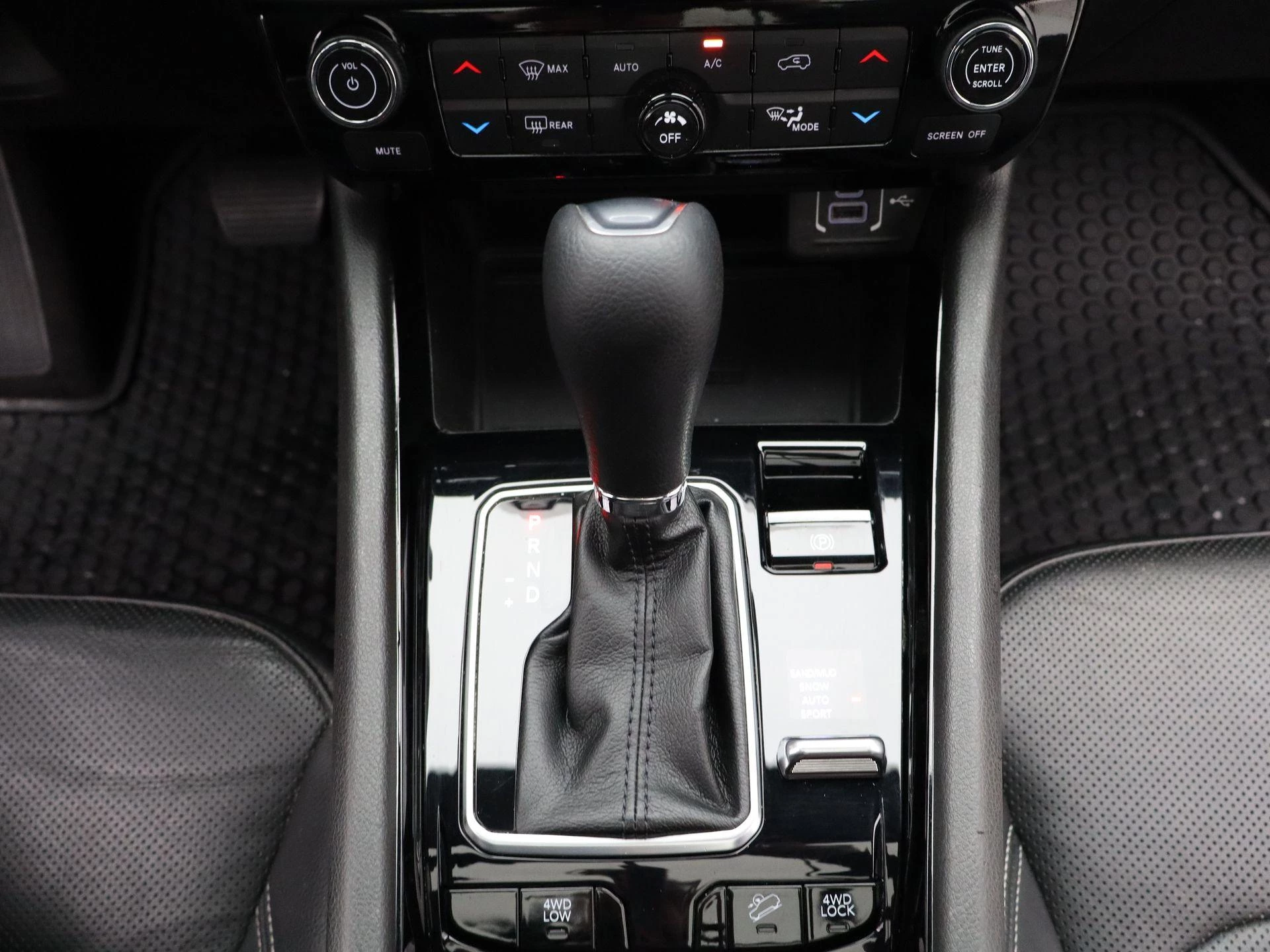 Jeep-Compass-image-9