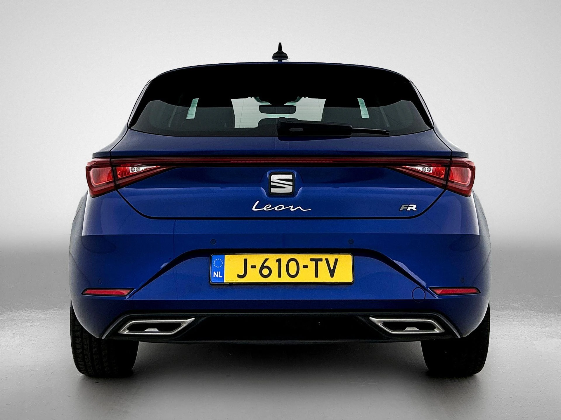SEAT-Leon-image-2