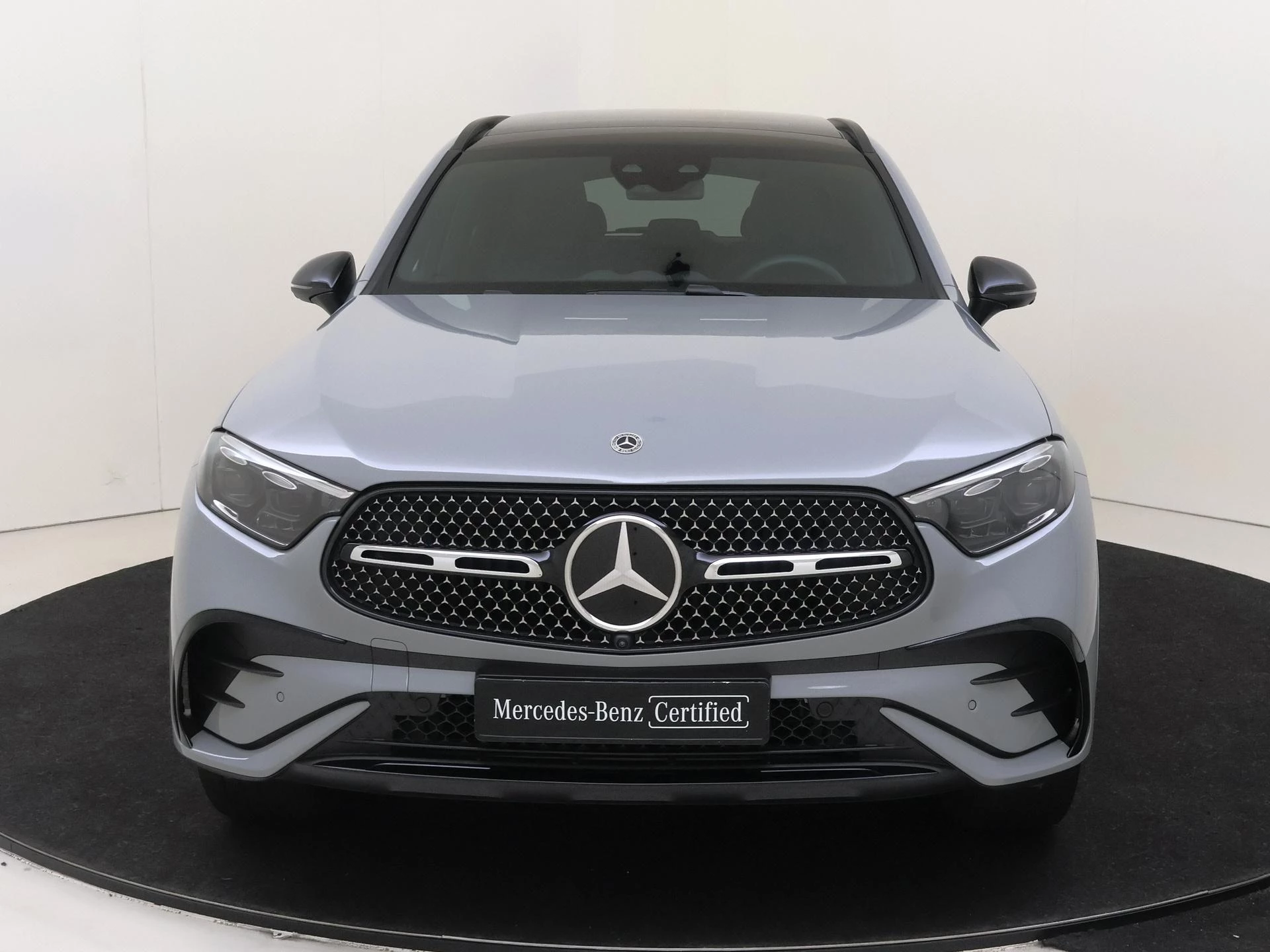 Mercedes-Benz-GLC-image-4