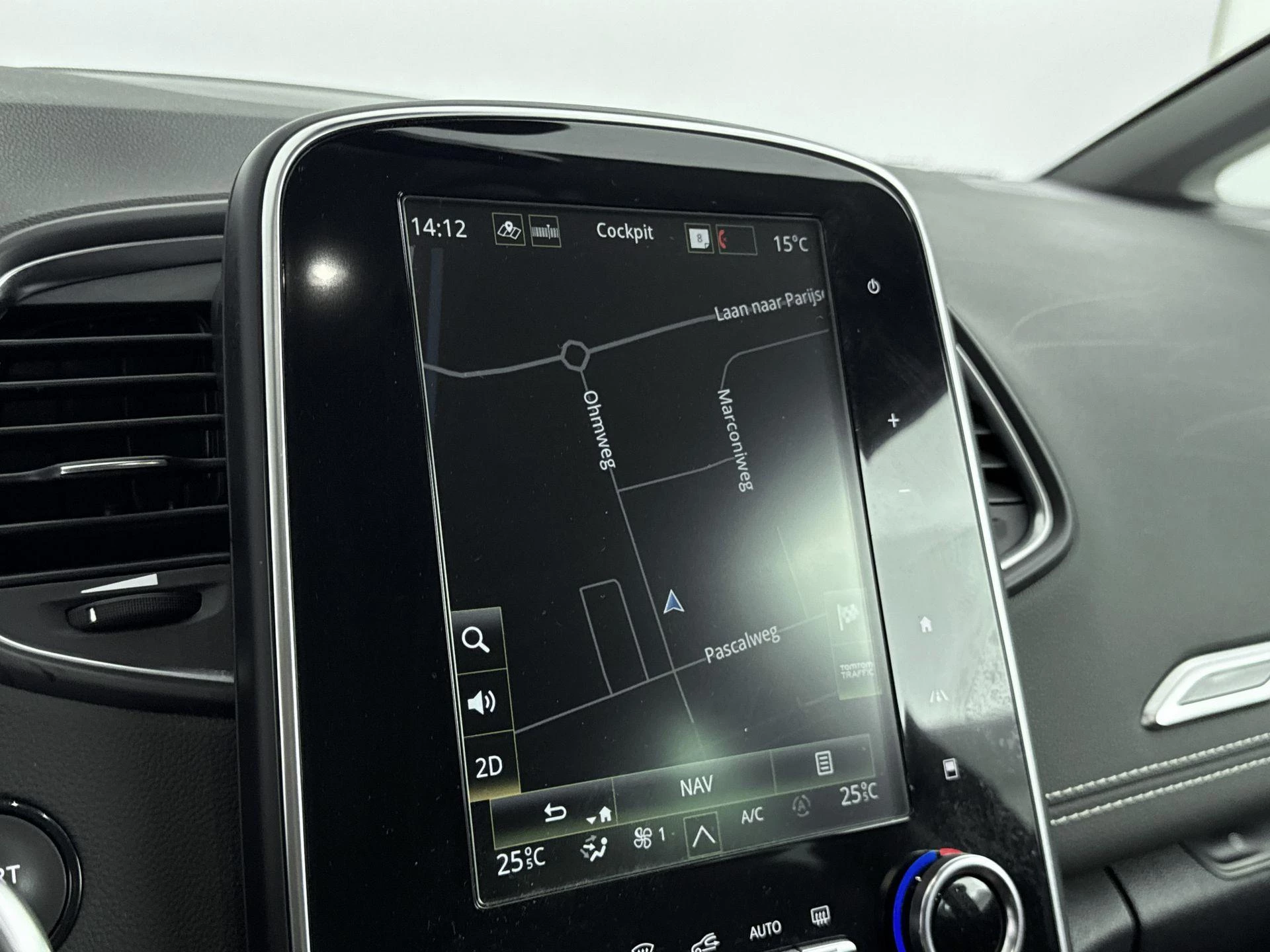 Renault-Scénic-image-8