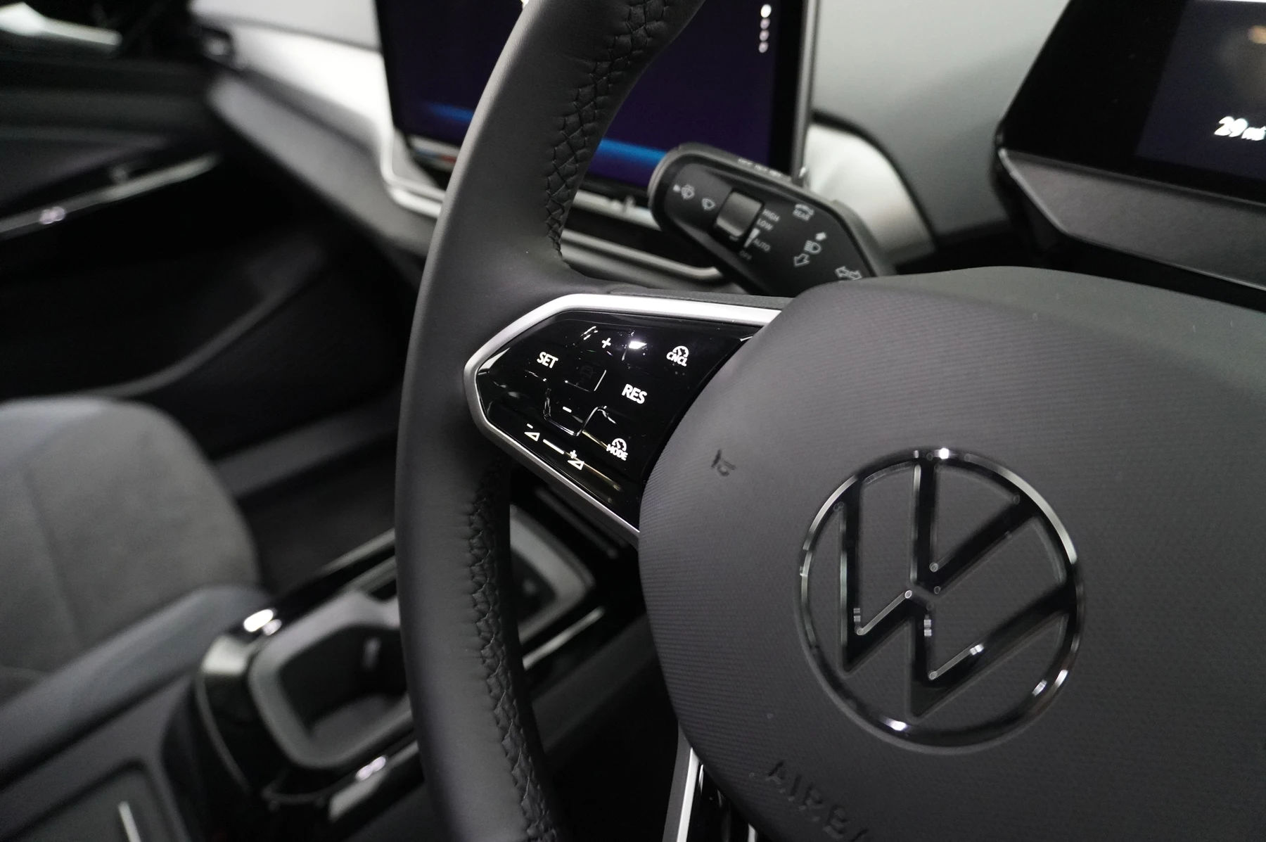 Volkswagen-ID.4-image-12