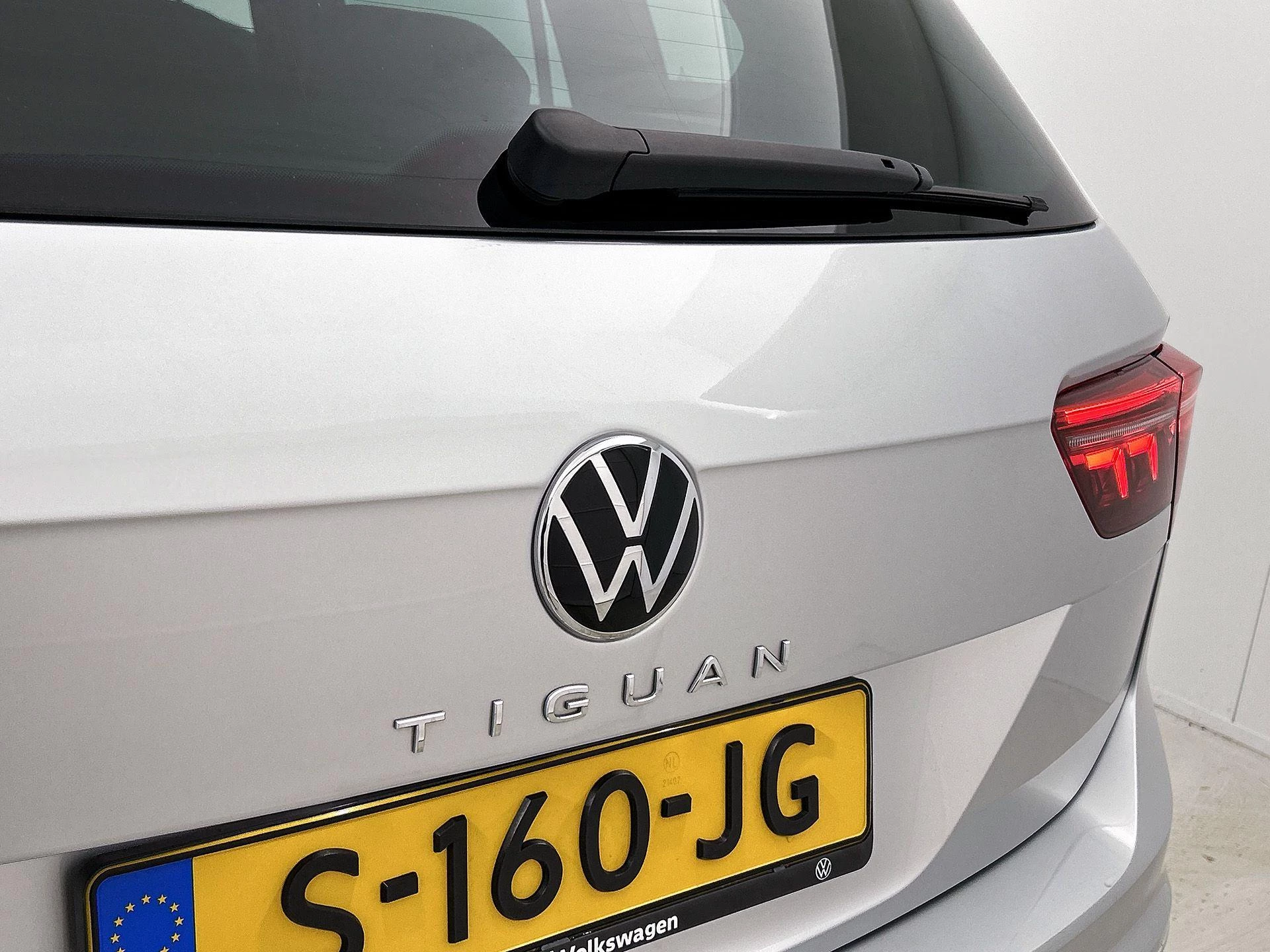 Volkswagen-Tiguan-image-21