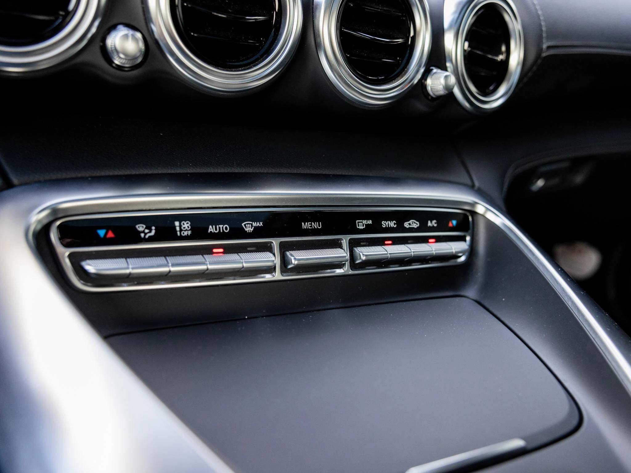 Mercedes-AMG-GT-image-41