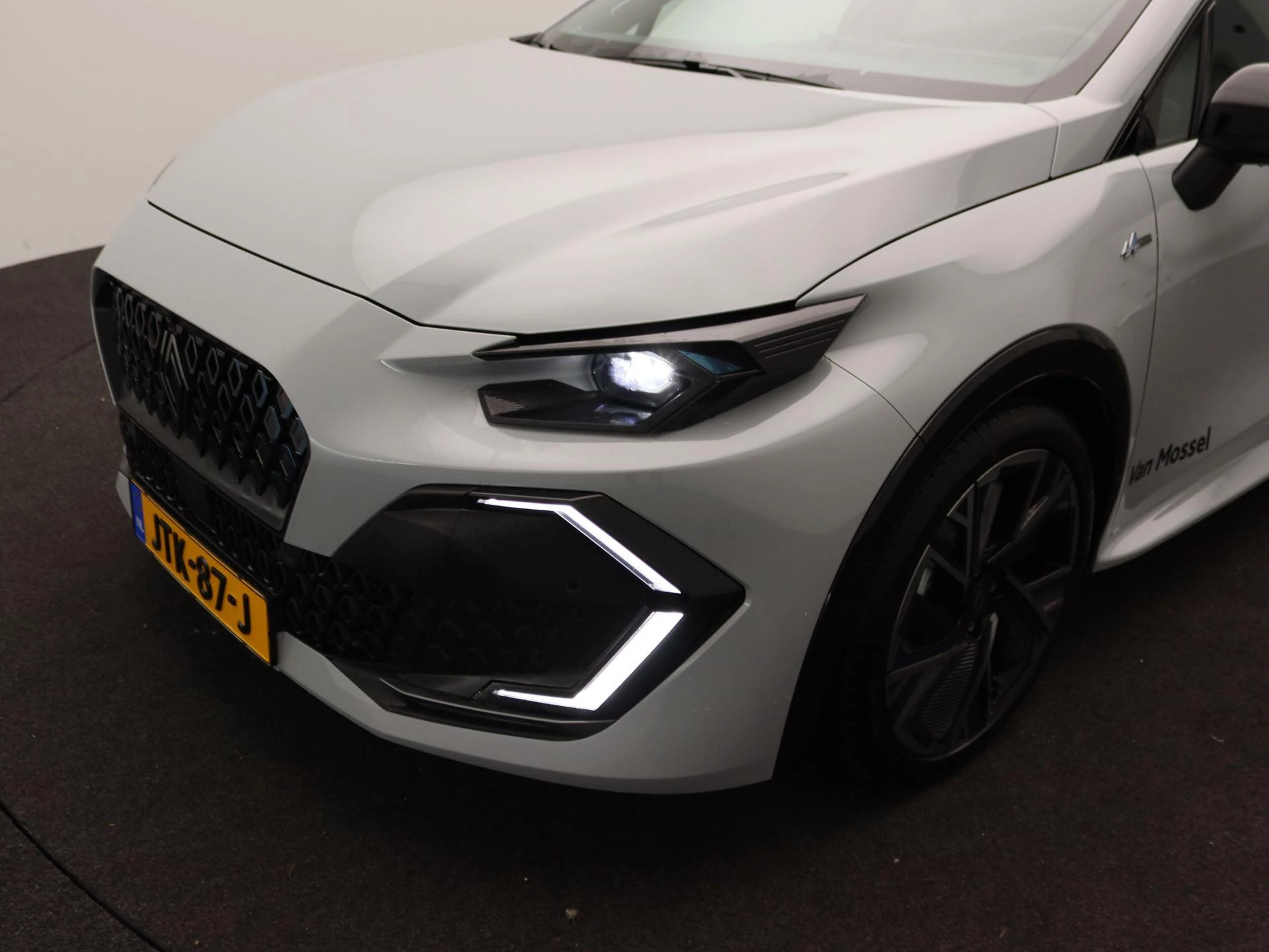 Renault-Clio-image-13