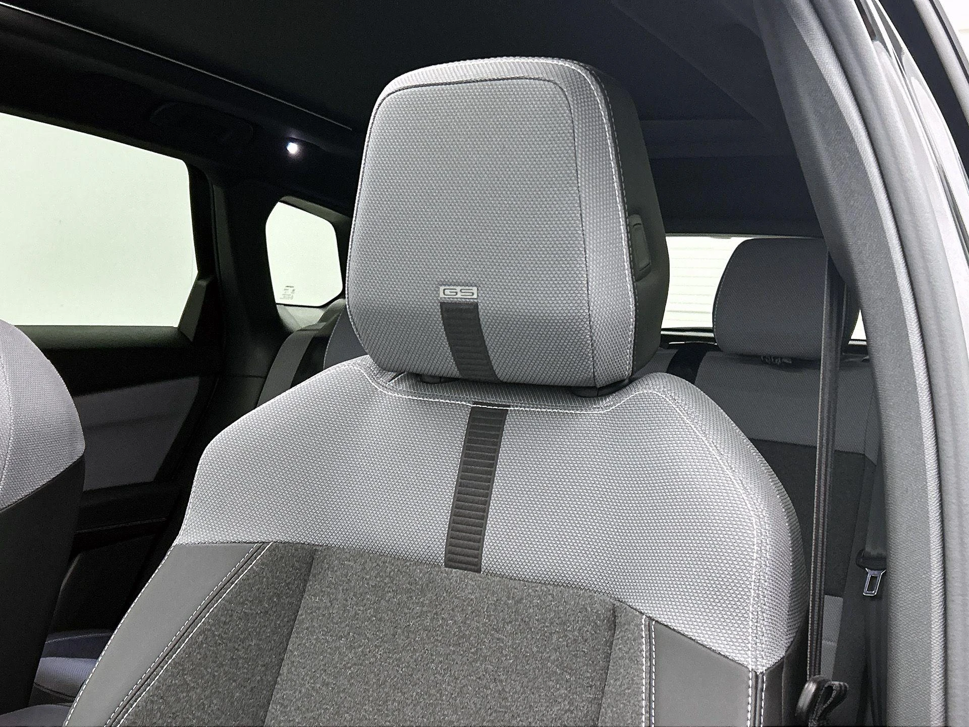 Opel-Grandland-image-8