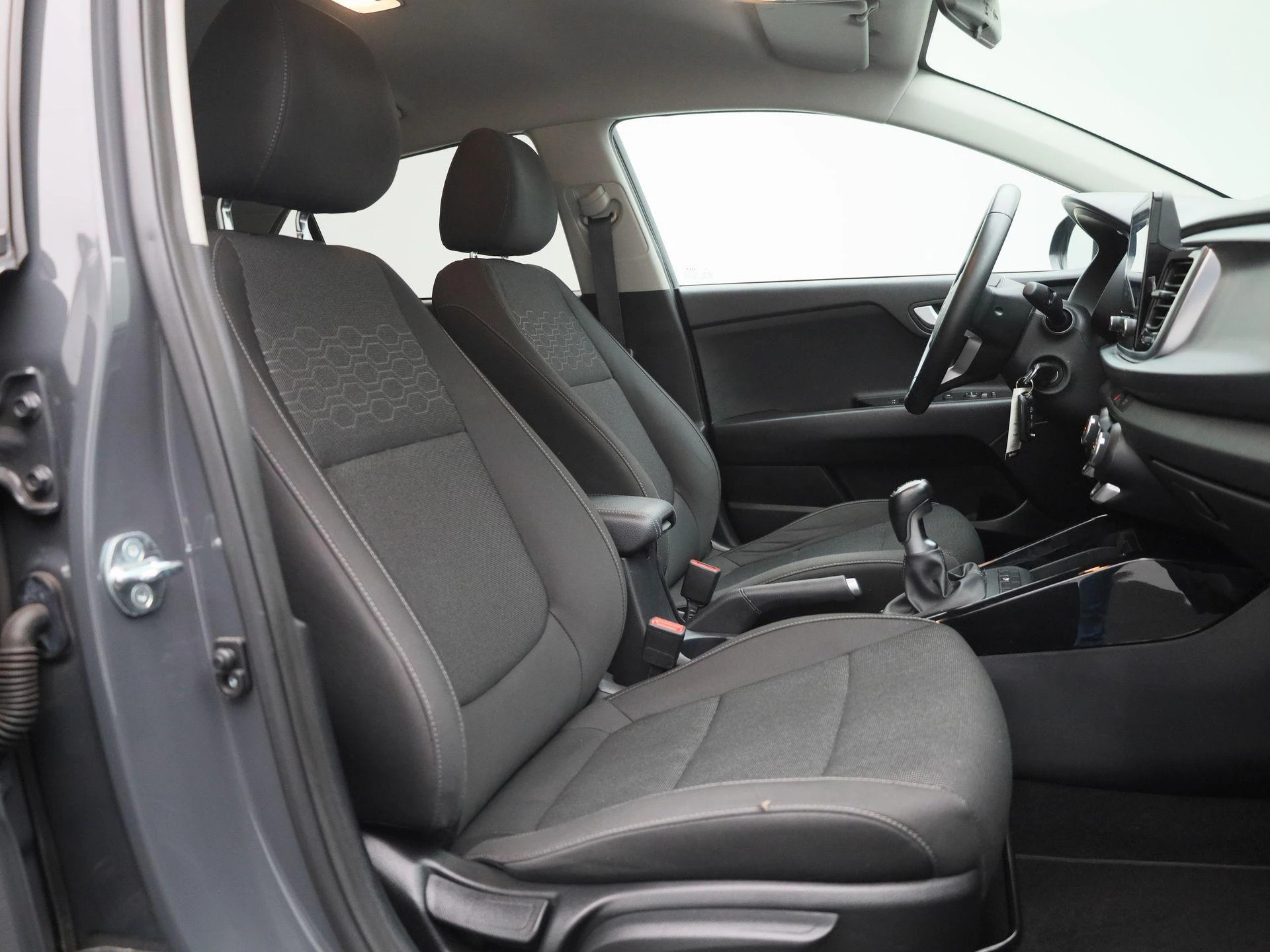 Kia-Rio-image-32