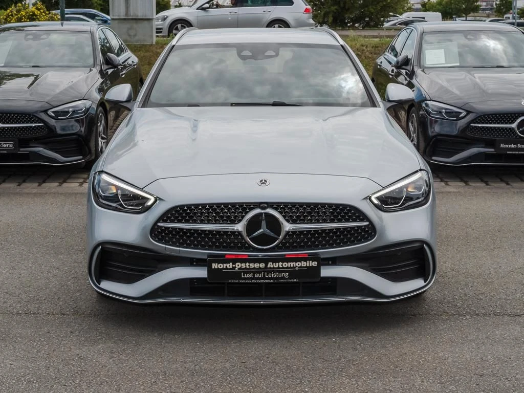 Mercedes-Benz-C-Klasse 300 d-image-3