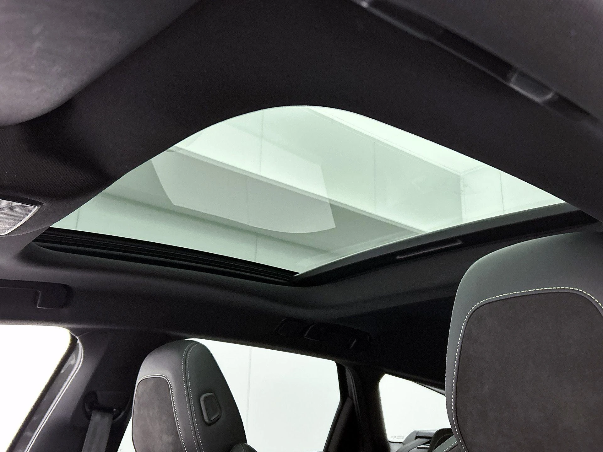 Peugeot-308-image-42