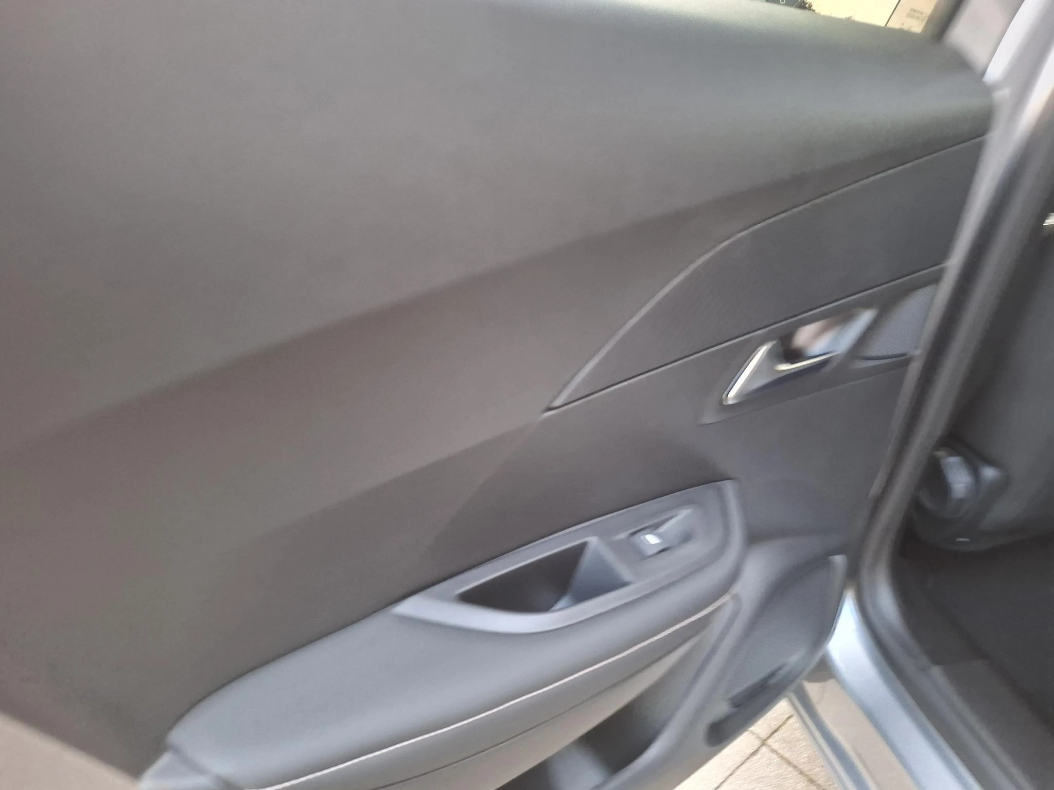 Peugeot-2008-image-25