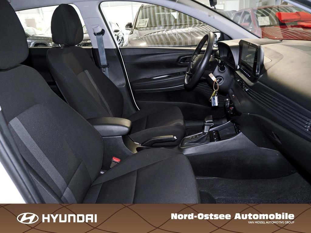 Hyundai i20 1.0 T-GDI TREND SHZ LHZ NAVI KAMERA PDC Trend