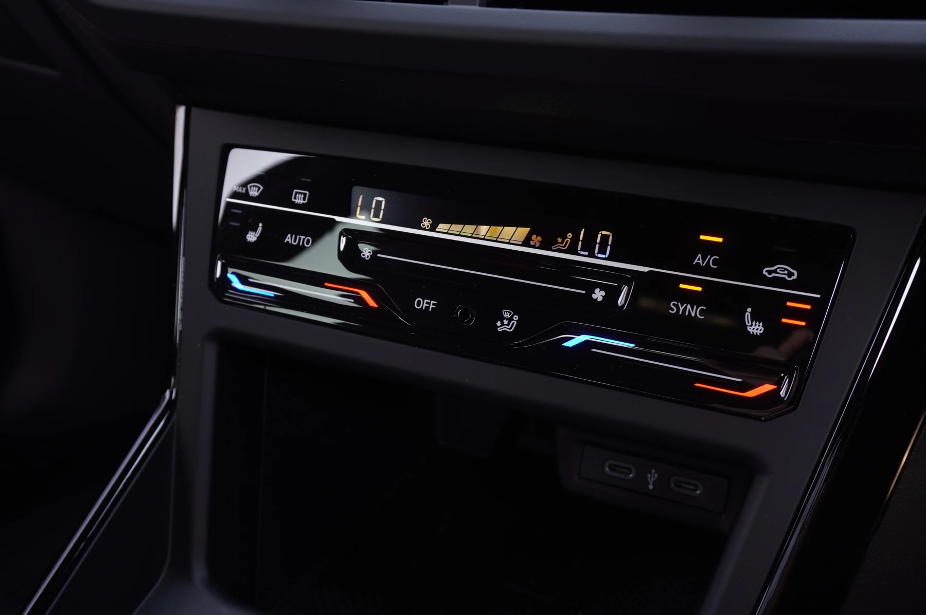 Volkswagen-Polo-image-17