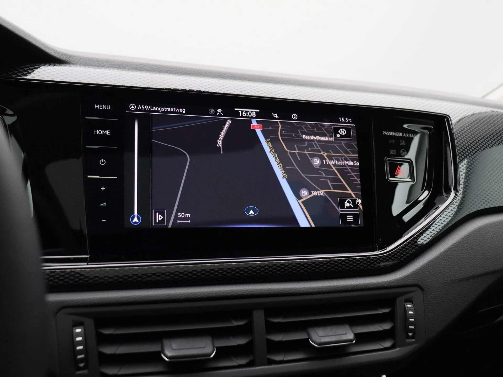 Volkswagen-Polo-image-16