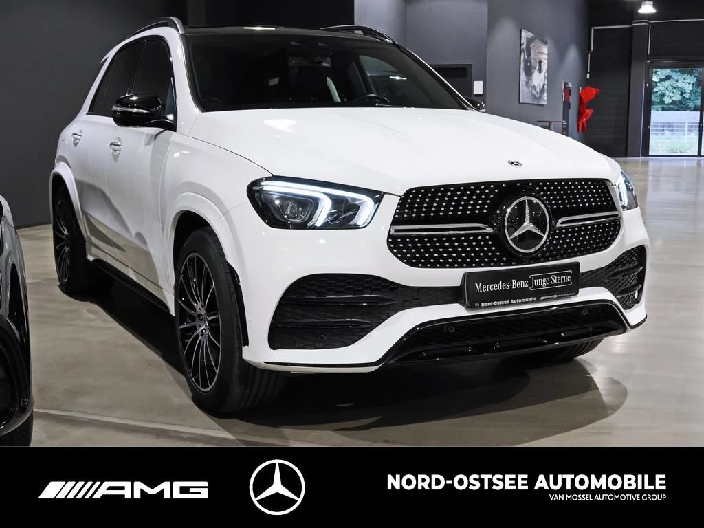 Mercedes-Benz GLE 350 de 4M AMG PANO HUD 360 DISTRO MBUX AHK AMG LineW167 GLE 350 de 4M AMG PANO HUD 360 DISTRO MBUX AHK AMG Line