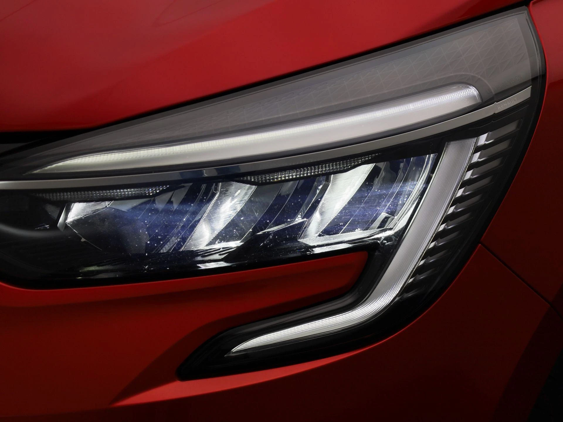Renault-Clio-image-12