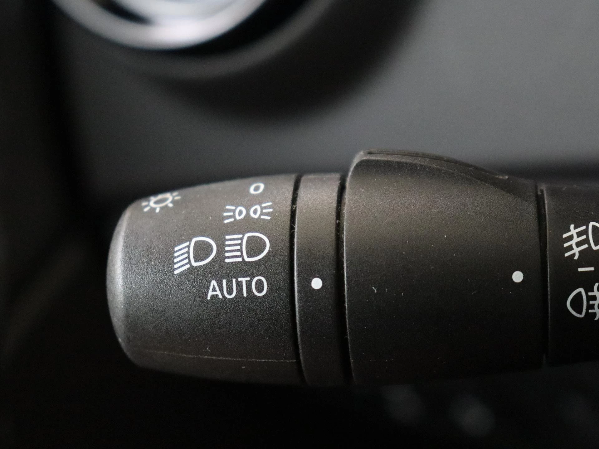 Renault-Captur-image-22