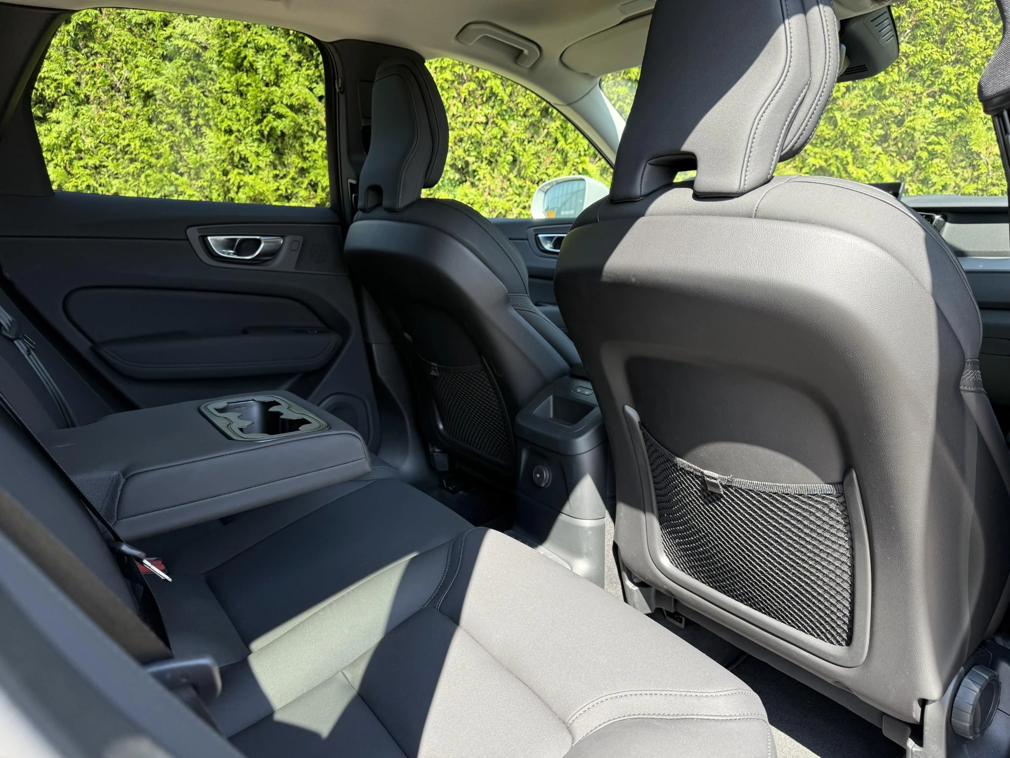 Volvo XC60 T6 Plug-in hybrid AWD Essential Trekhaak