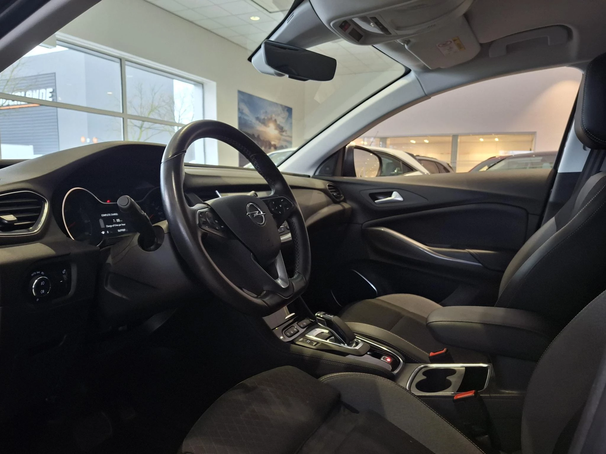 Opel-Grandland X-image-9