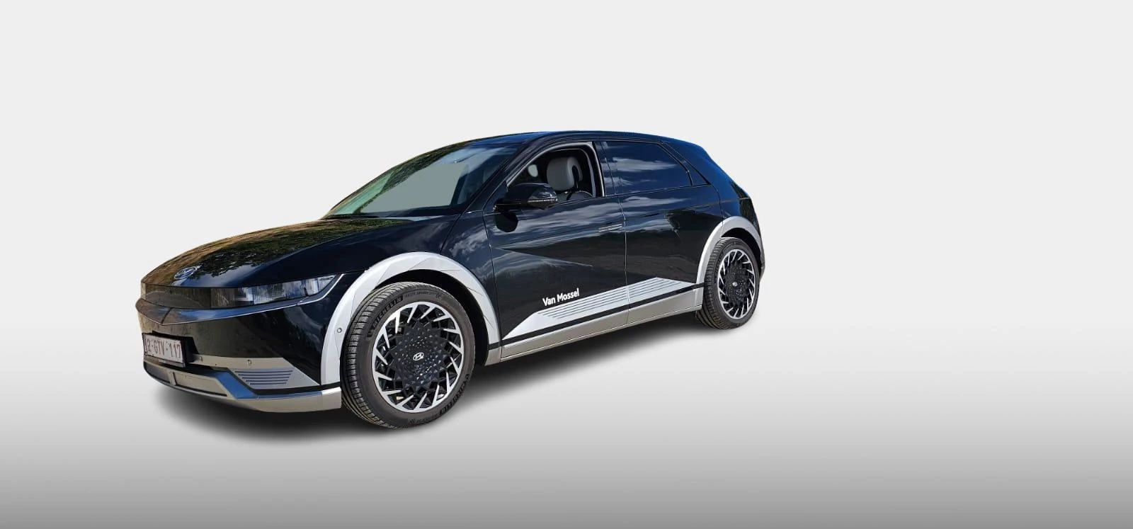 Hyundai-IONIQ 5-image-5
