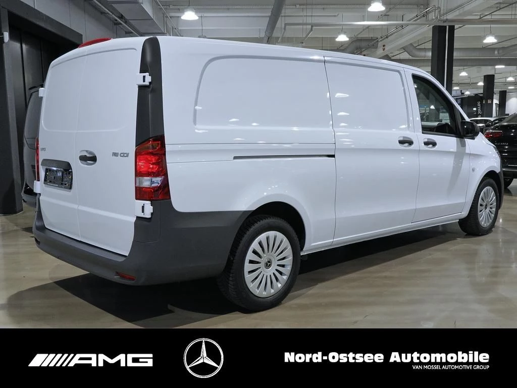 Mercedes-Benz-Vito-image-3