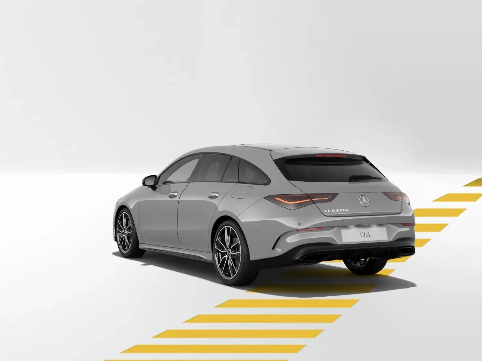 Mercedes-Benz-CLA 220 d-image-4