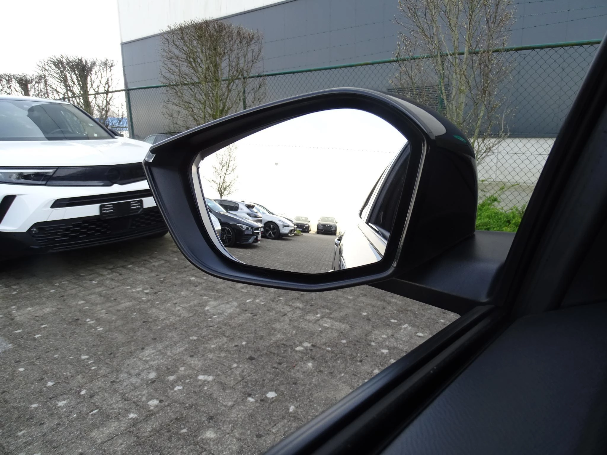 Citroën C4 1.2 Hybride 136 ë-DCS6 MAX