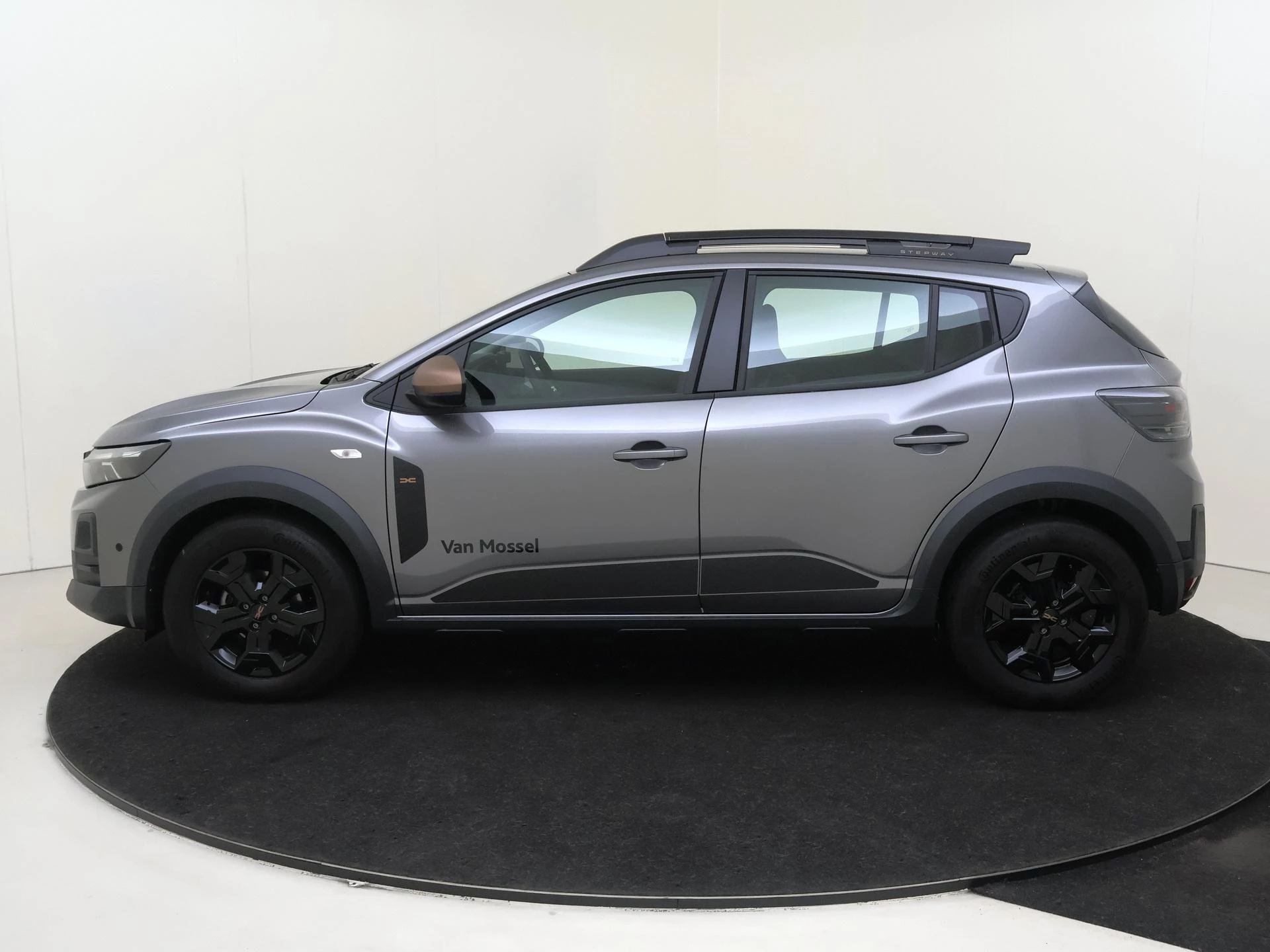 Dacia-Sandero Stepway-image-7