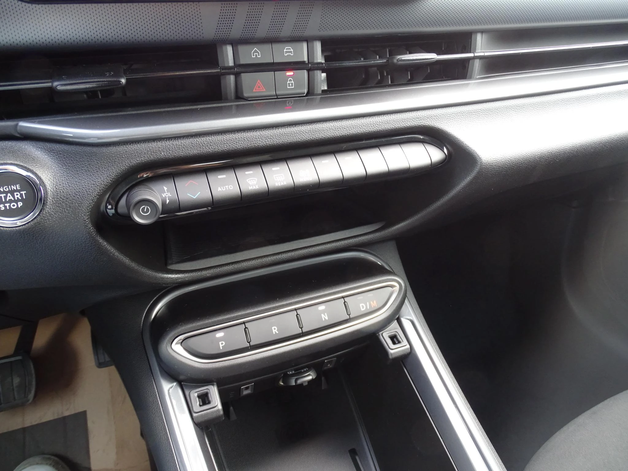 Fiat 600 1.2 Hybrid 145cv DCT Sport