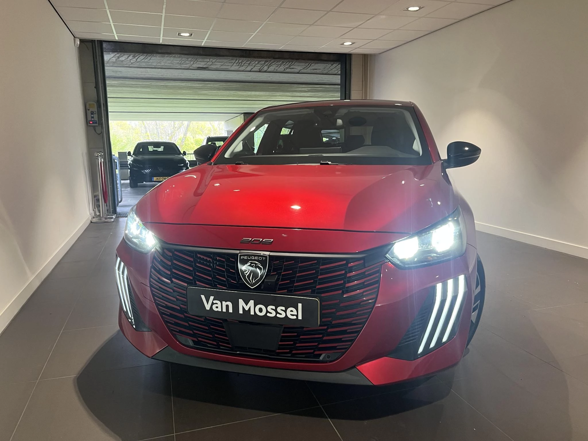 Peugeot-208-image-25