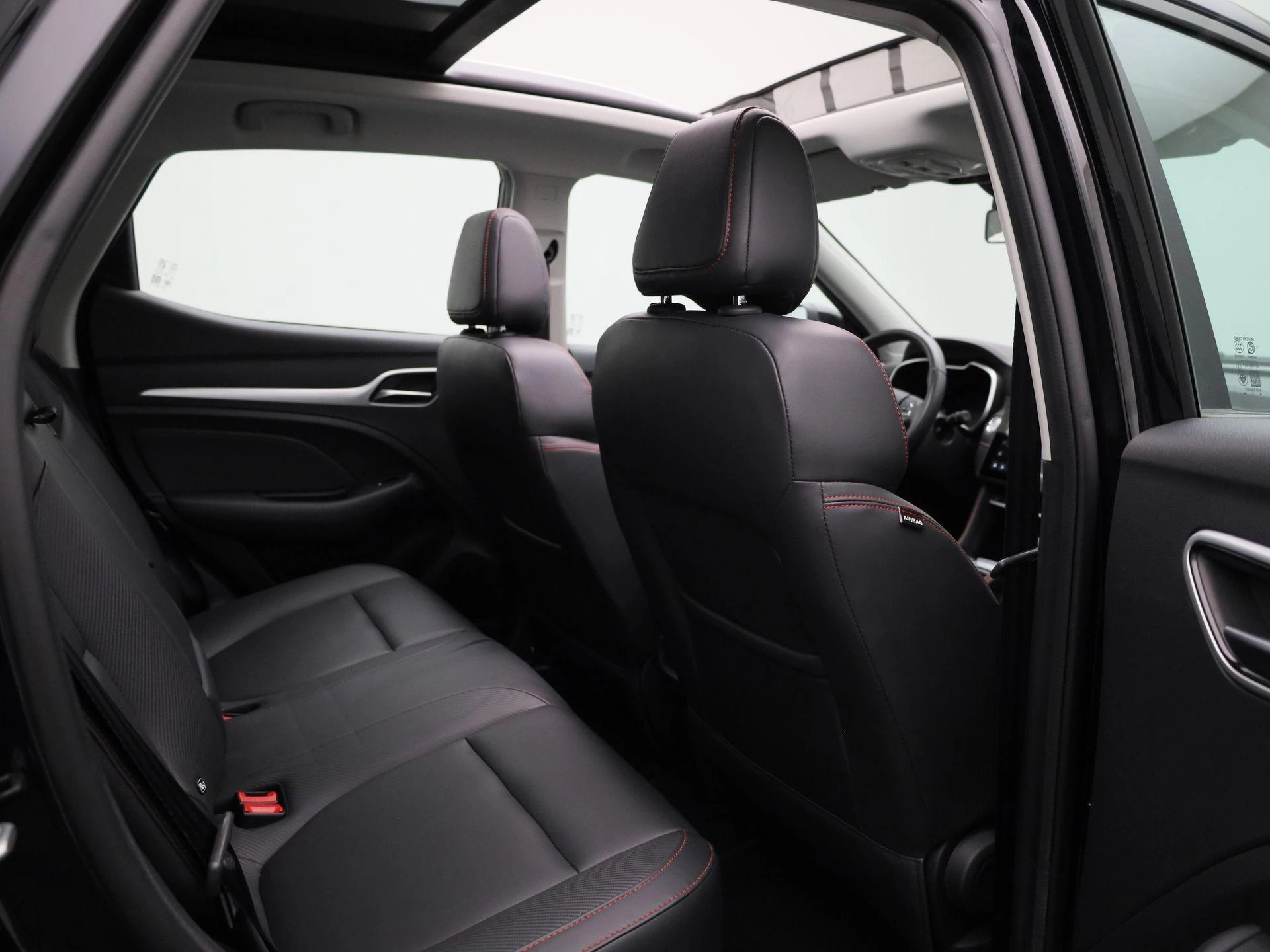 MG ZS EV Long Range Luxury 70 kWh
