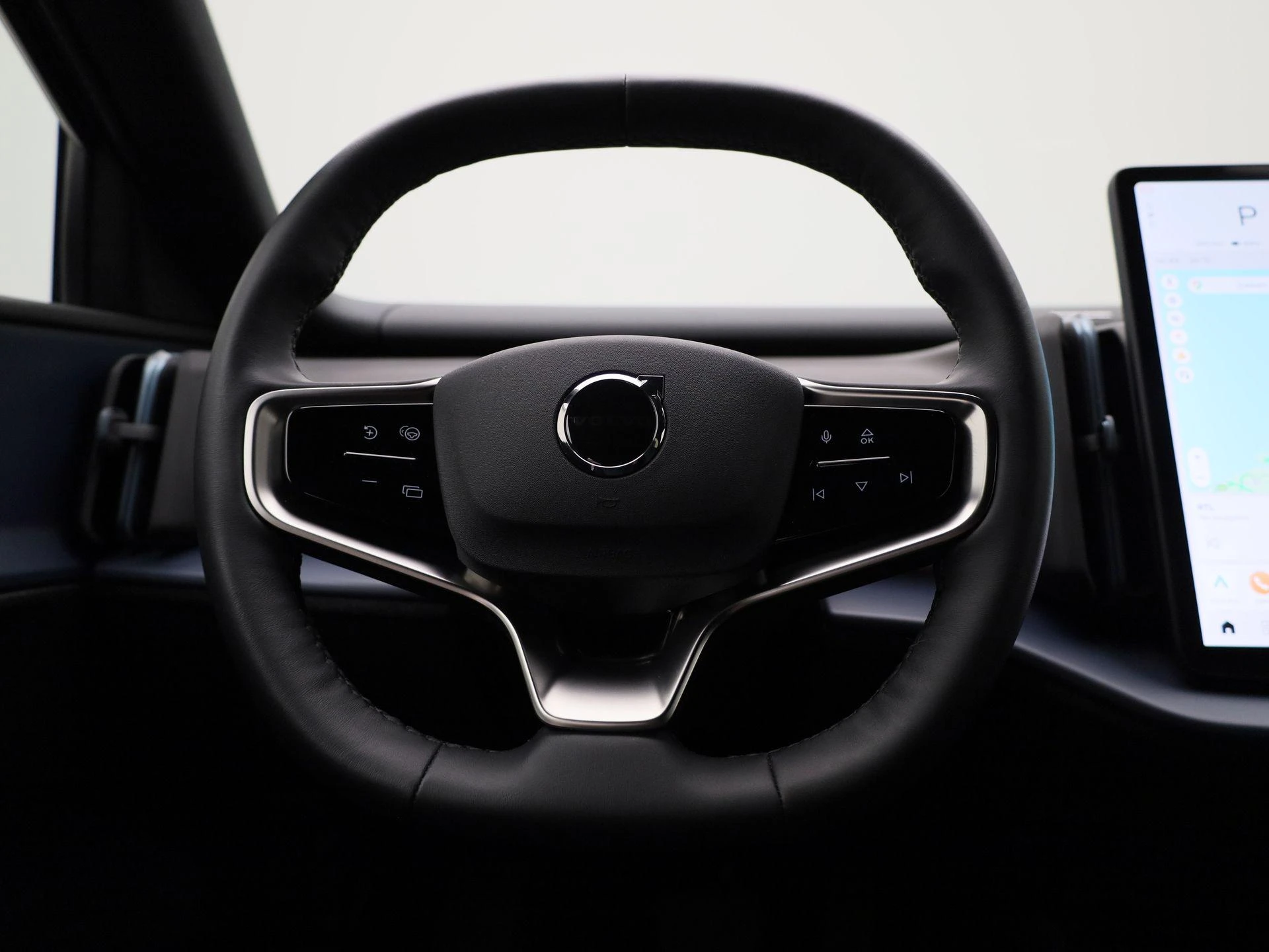 Volvo-EX30-image-6
