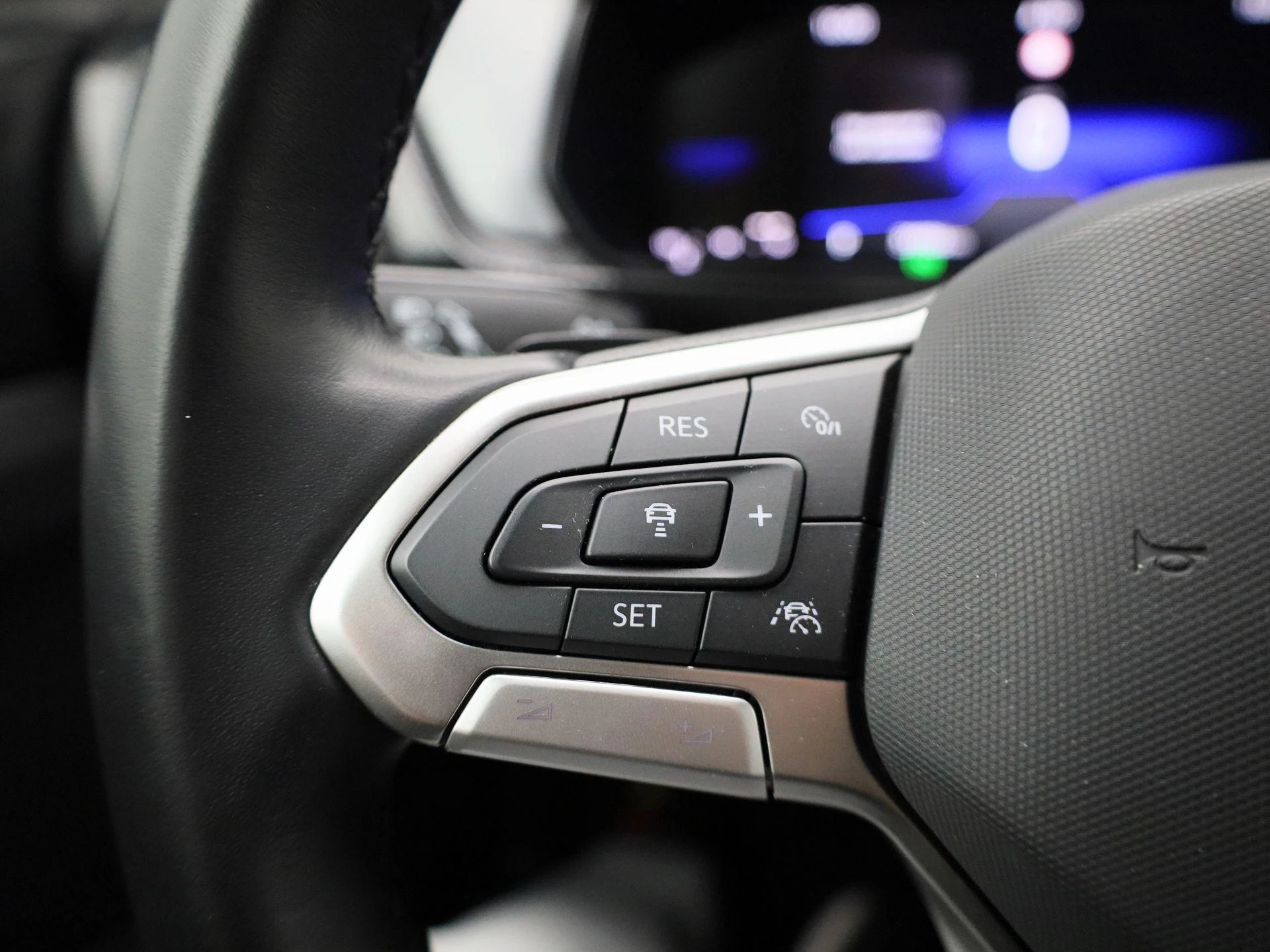 Volkswagen-T-Cross-image-19