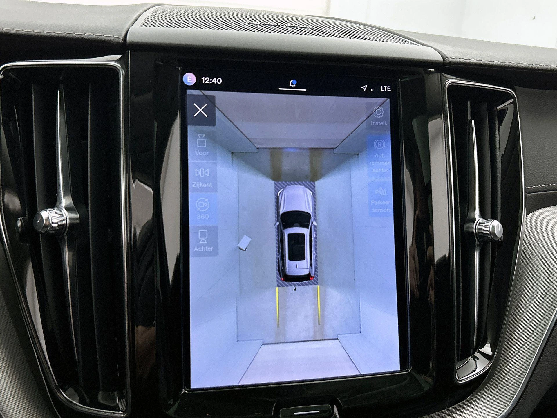 Volvo-XC60-image-18