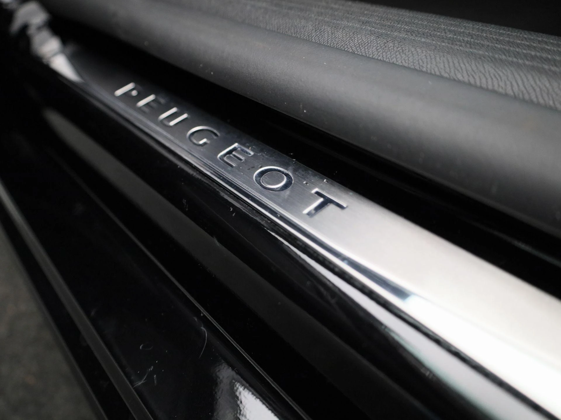 Peugeot-508-image-35