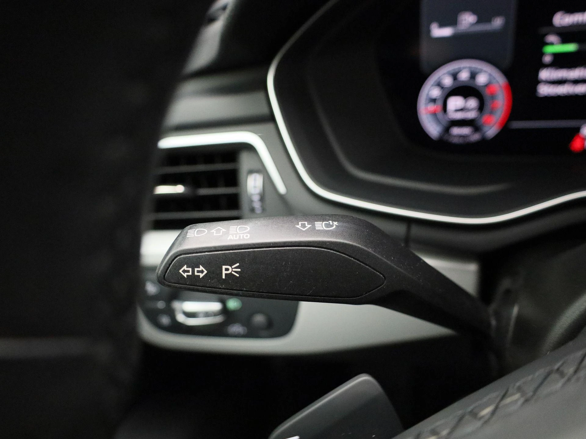Audi-A4-image-25