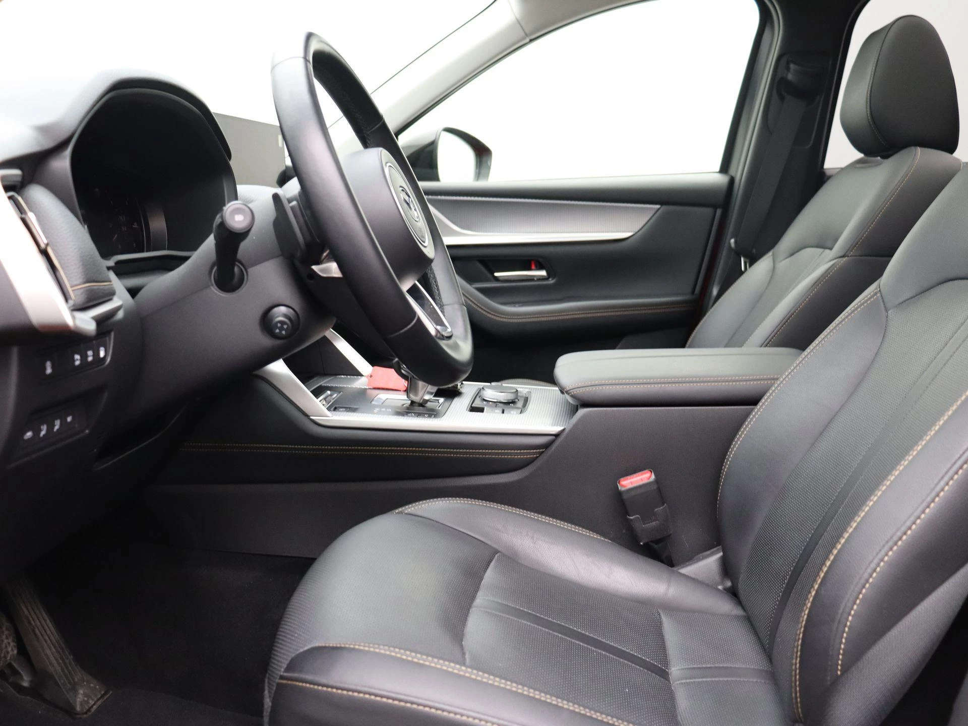 Mazda-CX-60-image-11