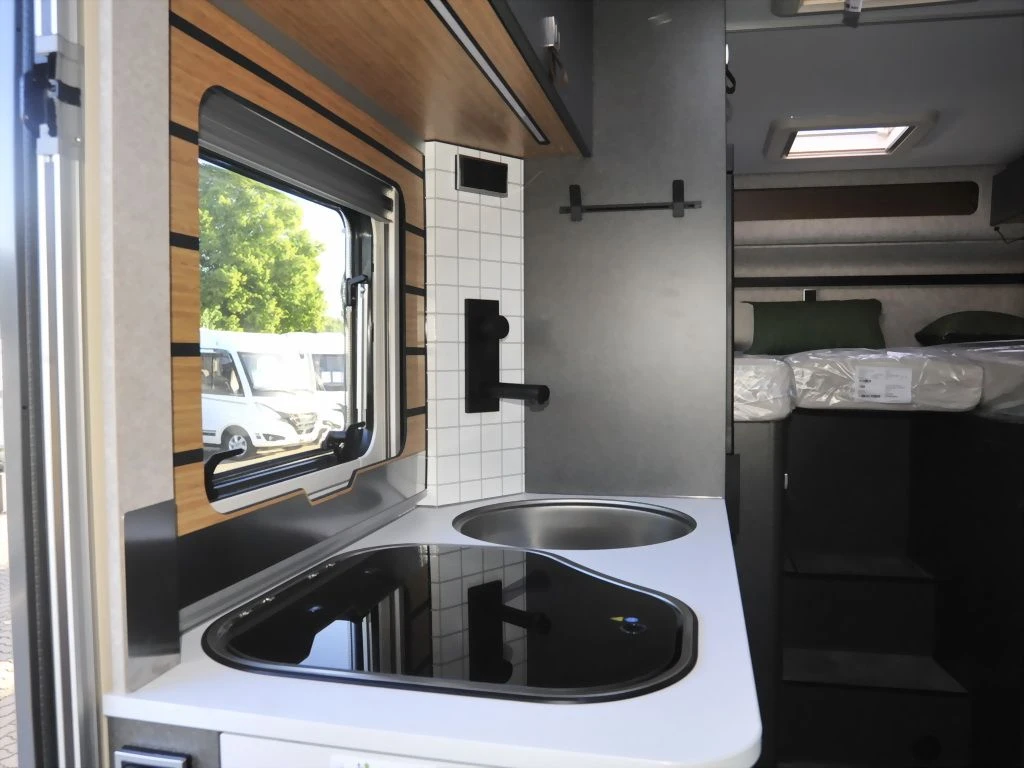 Hymer--image-13
