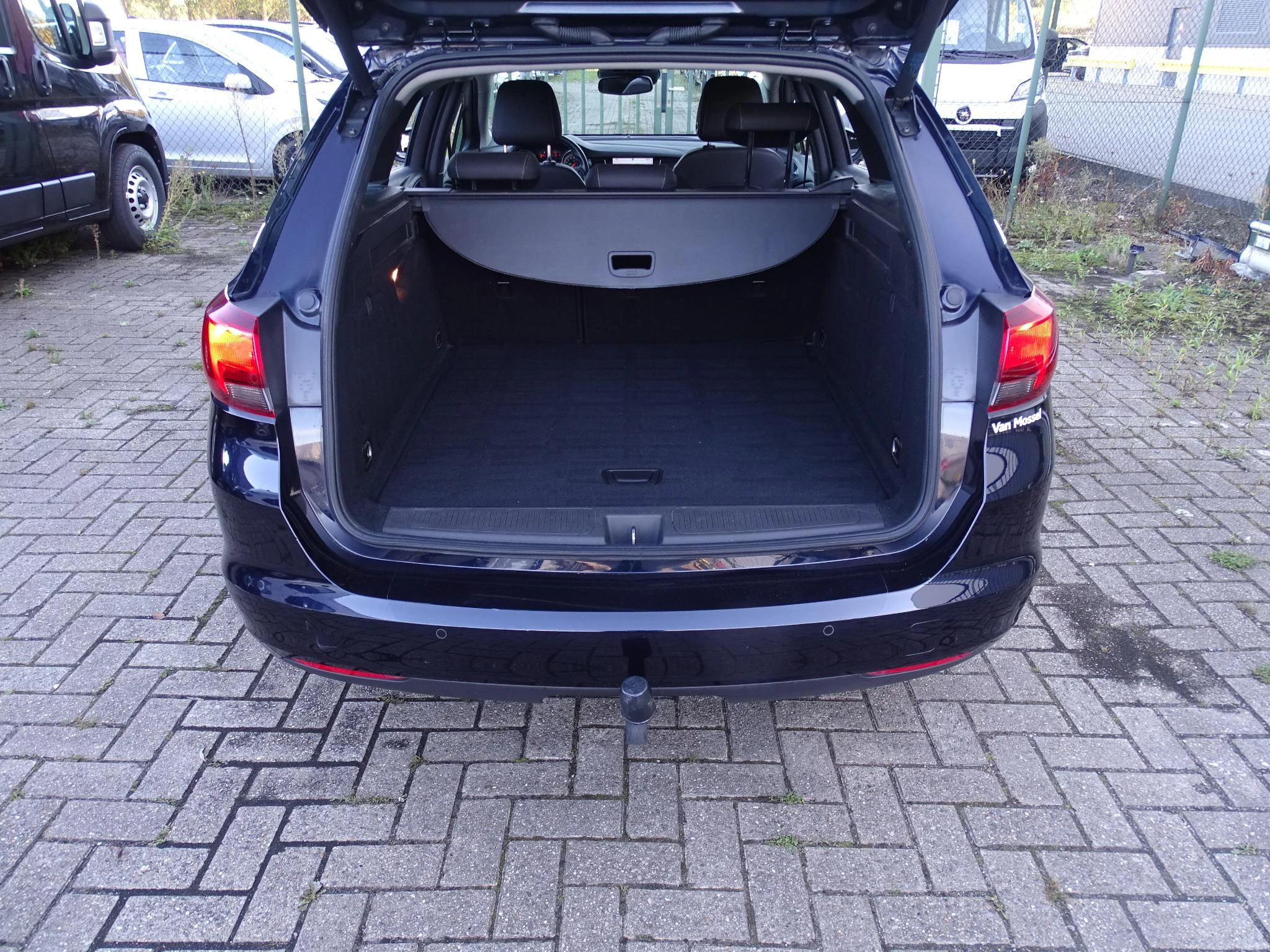 Opel-Astra-image-16