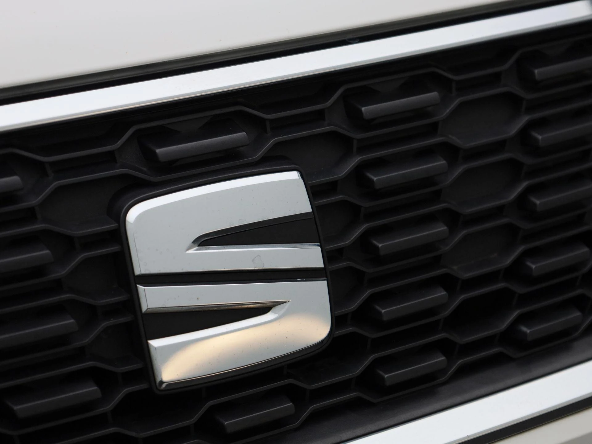SEAT-Arona-image-32
