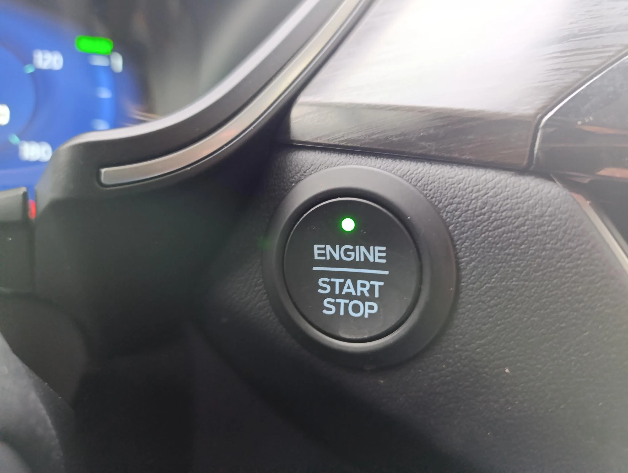 Ford-Kuga-image-27
