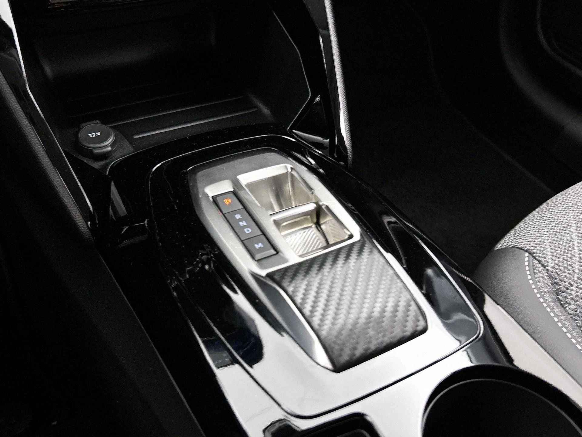 Peugeot 208 1.2 Hybrid 110 e-DCS6 Allure