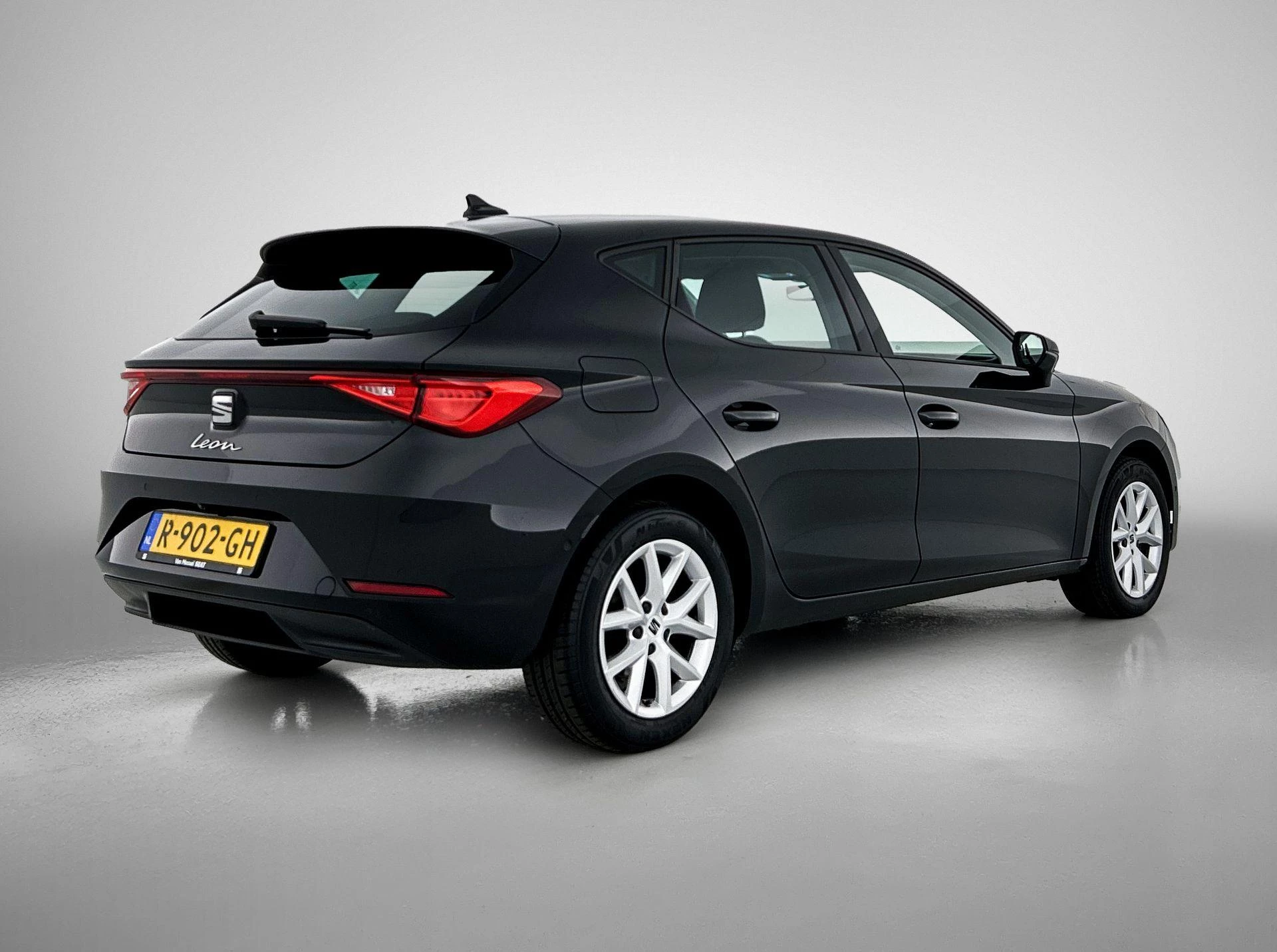 SEAT-Leon-image-3