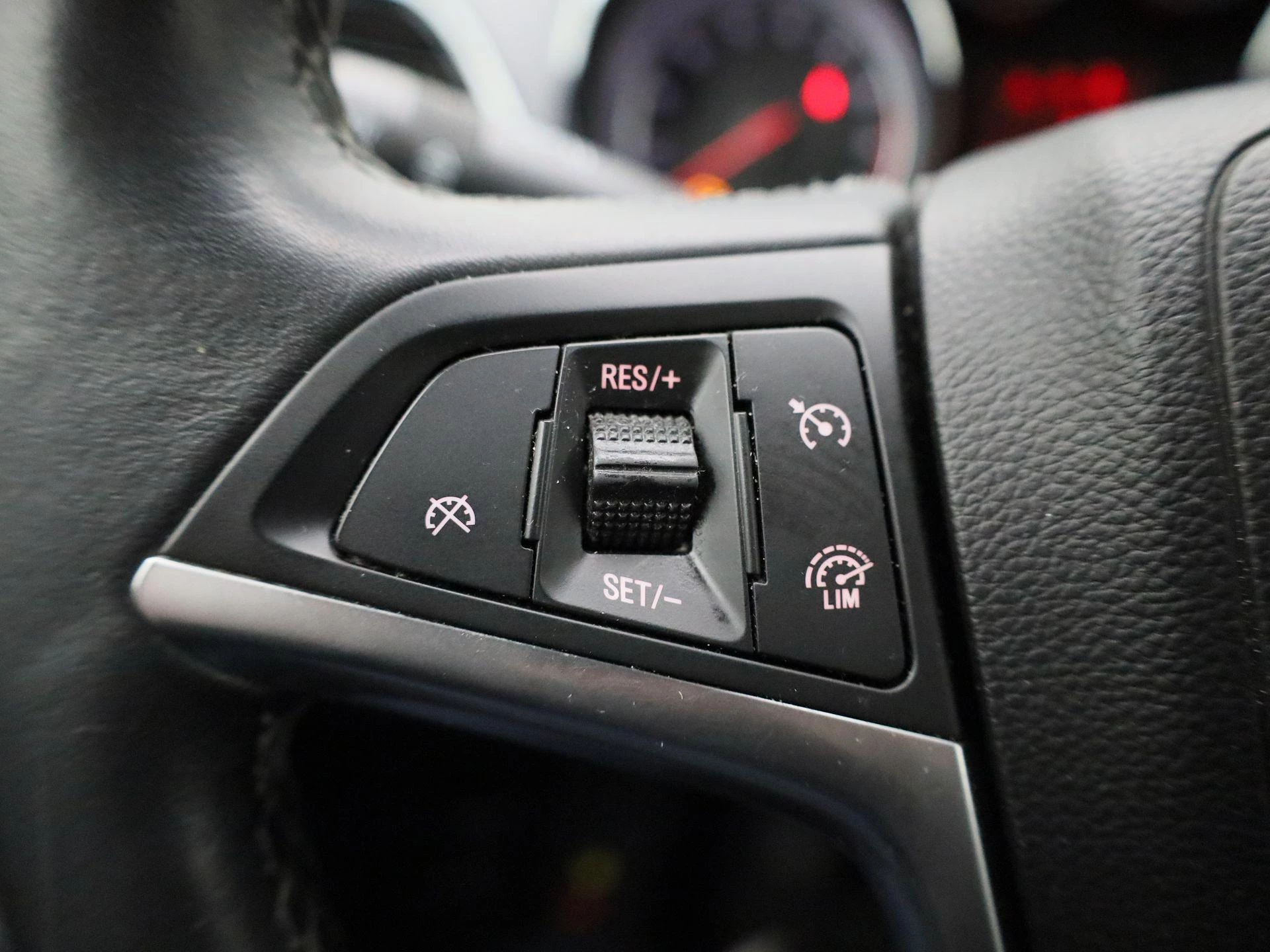 Opel-Mokka-image-16