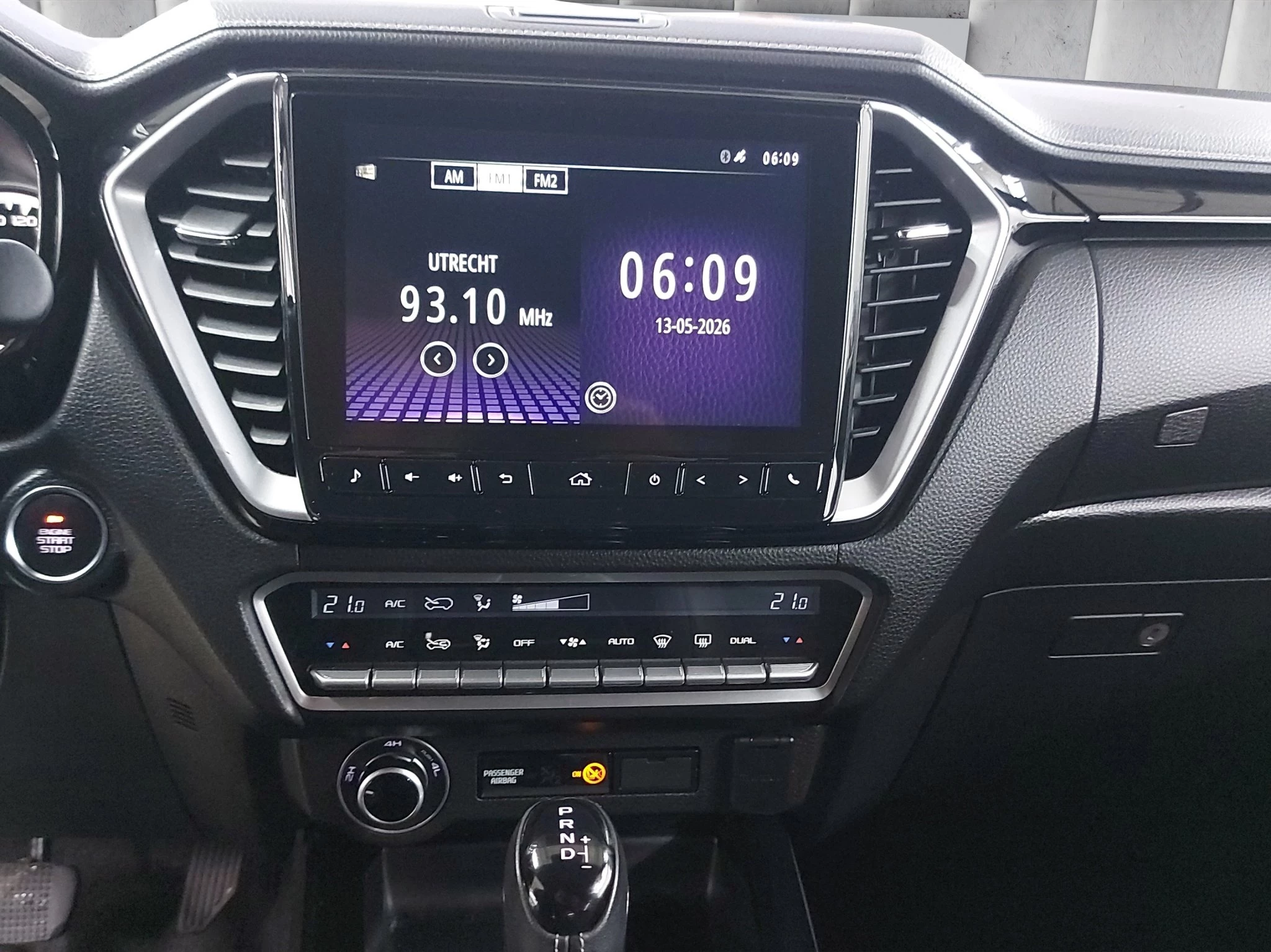 Isuzu D-Max 1.9 TD Double Cab 4WD V-Cross (EURO 6e) NAVI*elek.SITZE*LMF*KLIMAAUT