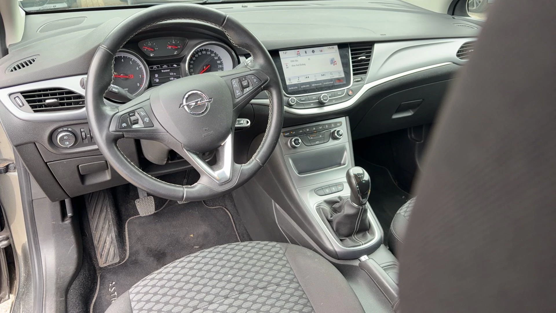 Opel Astra Sports Tourer 1.0 Online Edition
