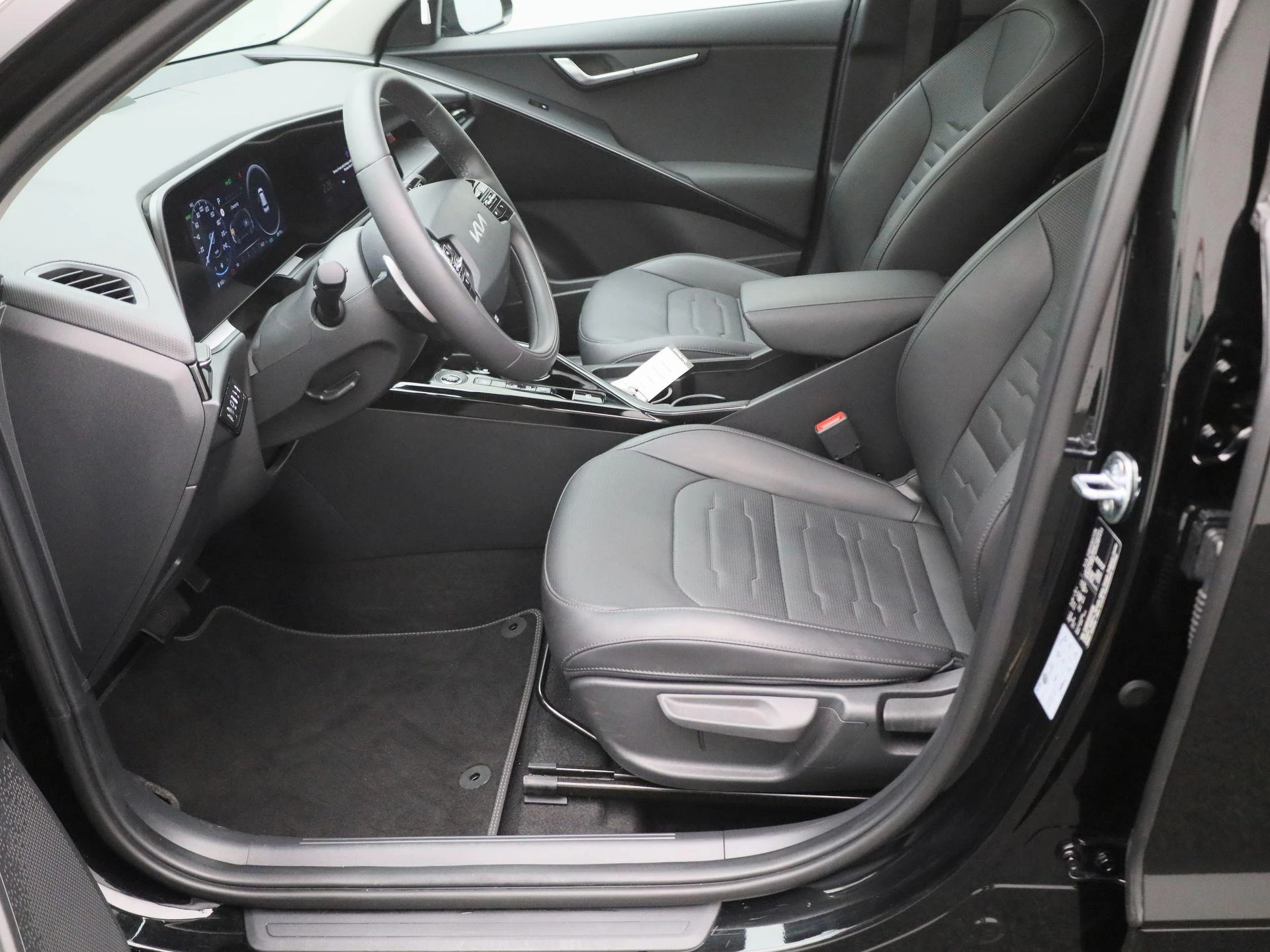 Kia-Niro-image-13