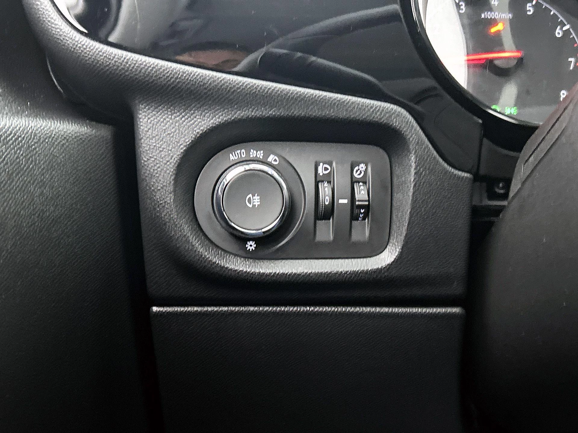 Opel-Corsa-image-19