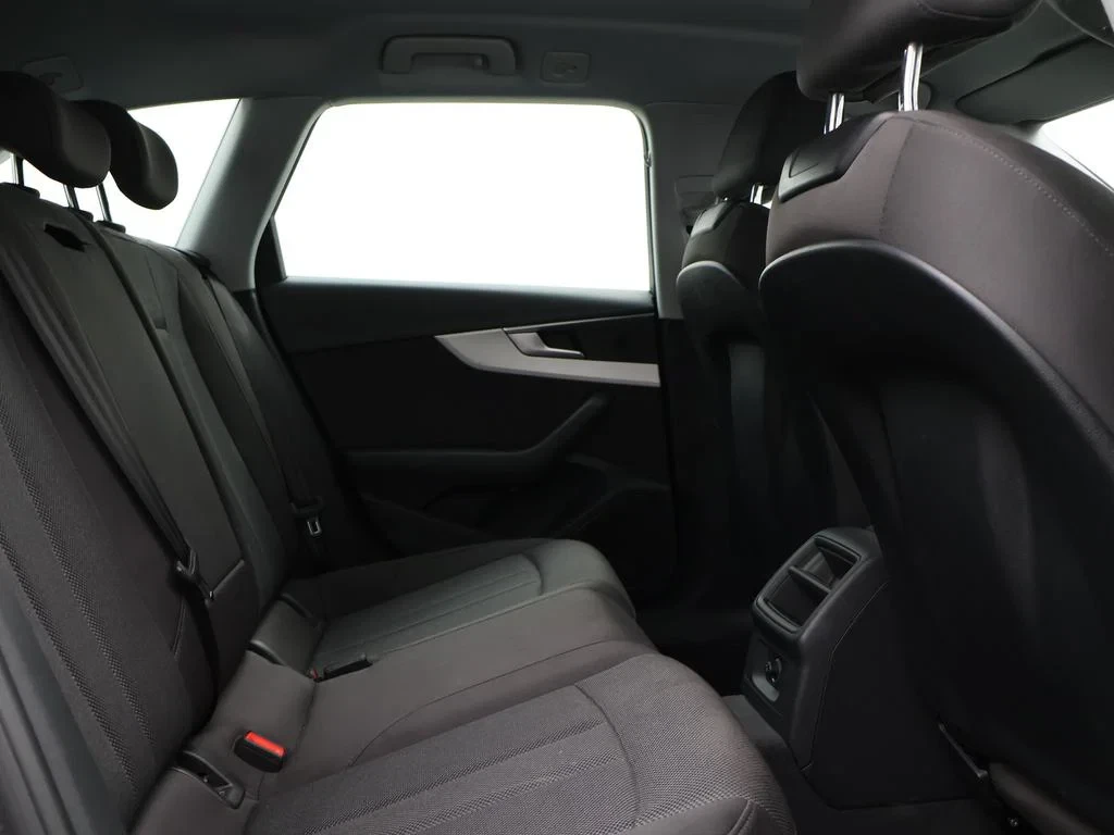 Audi-A4-image-10